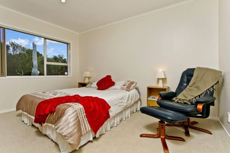 Photo of property in 42 Maxwelton Drive, Mairangi Bay, Auckland, 0630