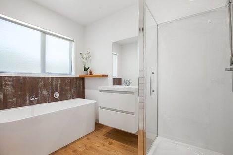 Photo of property in 17 Lori Lane, Coopers Beach, 0420