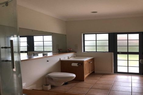 Photo of property in 23 Manor Park, Sunnyhills, Auckland, 2010