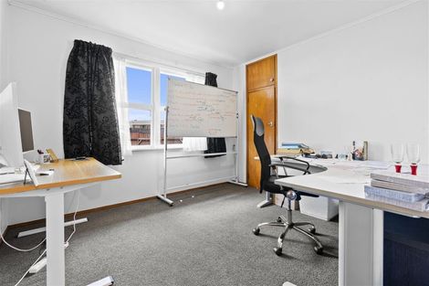 Photo of property in 433 Great South Road, Opaheke, Papakura, 2113