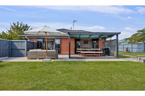 Photo of property in 33 Welsford Street, Woodend, 7610