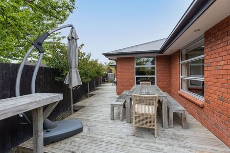 Photo of property in 6 Mappleton Avenue, Burnside, Christchurch, 8053