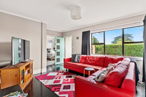 Photo of property in 13 Collingwood Road, Waiuku, 2123