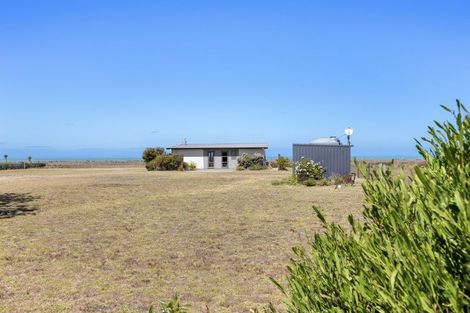 Photo of property in 27 Ocean View Crescent, Rarangi, Blenheim, 7273