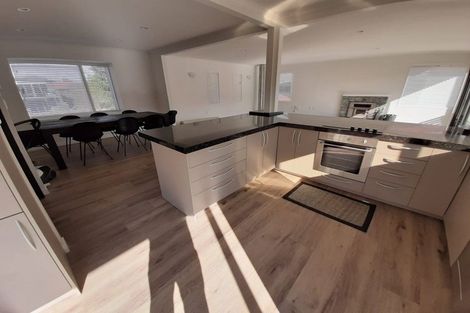 Photo of property in 64 Oregon Drive, Kelvin Heights, Queenstown, 9300