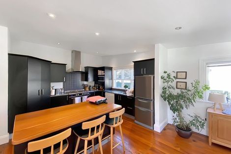Photo of property in 209 Victoria Road, Devonport, Auckland, 0624