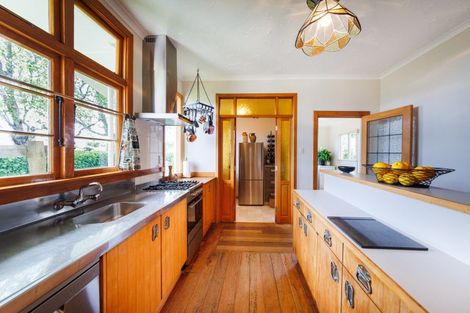 Photo of property in 6 Ascot Street, Hokowhitu, Palmerston North, 4410