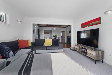 Photo of property in 26 Mclean Street, Strandon, New Plymouth, 4312