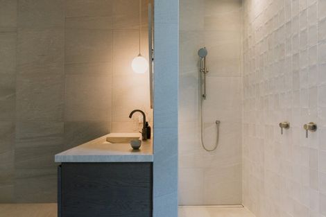 Photo of property in 23 Omahina Street, Raglan, 3225