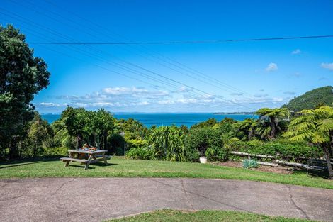 Photo of property in 69 Cornwallis Road, Cornwallis, Auckland, 0604