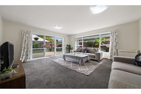 Photo of property in 2/18 Murmont Street, Bishopdale, Christchurch, 8053