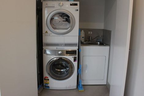 Photo of property in 2 Sidney Wallingford Way, Hobsonville, Auckland, 0616