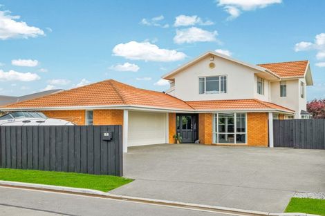 Photo of property in 17 Wisteria Place, Parklands, Christchurch, 8083