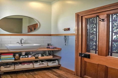 Photo of property in 5 Corry Avenue, Bluff Hill, Napier, 4110