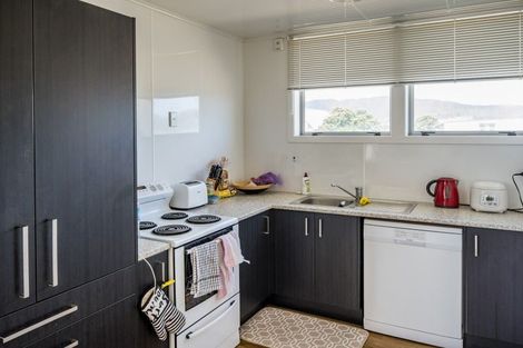 Photo of property in 1-4/193 The Esplanade, Petone, Lower Hutt, 5012