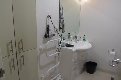 Photo of property in Gilmer Terrace Car Park, 403/9 Gilmer Terrace, Wellington Central, Wellington, 6011