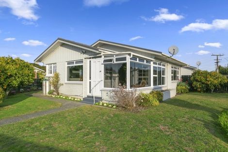 Photo of property in 2 Glading Place, St Andrews, Hamilton, 3200