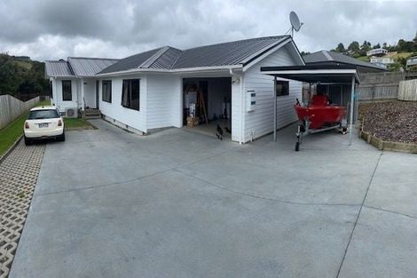 Photo of property in 19 Pohutukawa Drive, Cable Bay, 0420