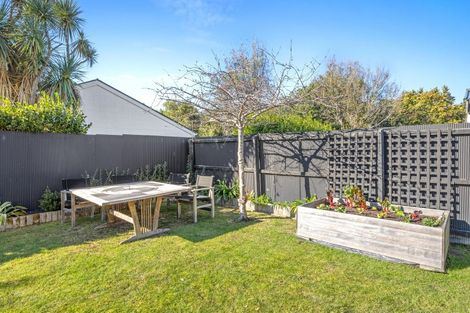 Photo of property in 19 Landsdowne Terrace, Cashmere, Christchurch, 8022
