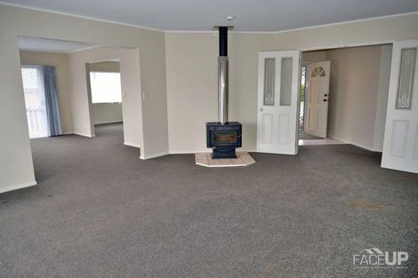 Photo of property in 107 Marina View Drive, West Harbour, Auckland, 0618