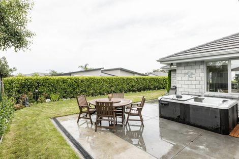 Photo of property in 13 Percy Berry Place, Havelock North, 4130