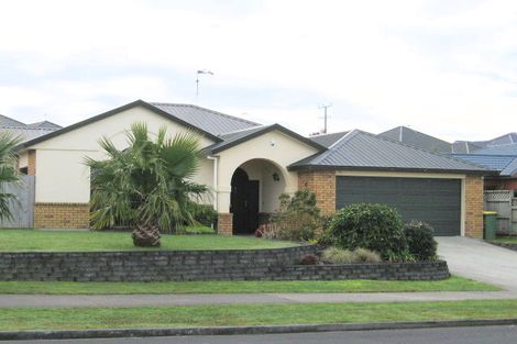 Photo of property in 104 Ayrshire Drive, Grandview Heights, Hamilton, 3200