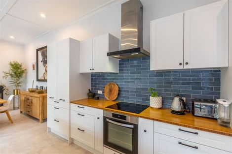 Photo of property in 12 Ashridge Road, Napier South, Napier, 4110