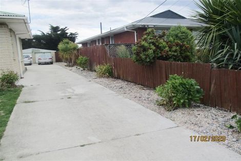 Photo of property in 92 Frensham Crescent, Woolston, Christchurch, 8062