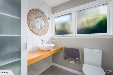 Photo of property in 41 Te Awakura Terrace, Mount Pleasant, Christchurch, 8081