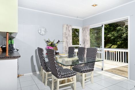 Photo of property in 93 Riverpark Crescent, Henderson, Auckland, 0610