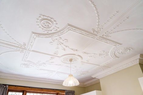 Photo of property in 271 Macandrew Road, Forbury, Dunedin, 9012