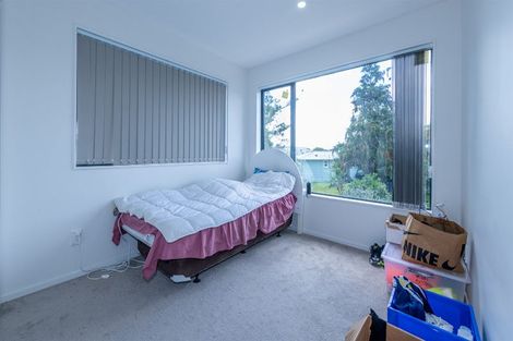 Photo of property in 7e Tairere Crescent, Rosehill, Papakura, 2113