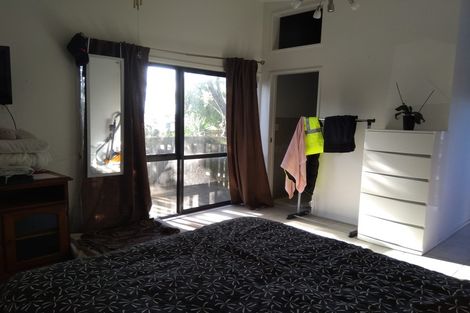 Photo of property in 21 Buchanan Road, Kingseat, Papakura, 2580