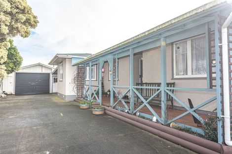 Photo of property in 87 Manuka Street, Castlecliff, Whanganui, 4501