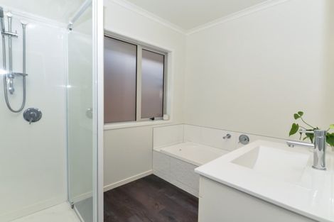 Photo of property in 28 Sylvester Crescent, Flagstaff, Hamilton, 3210