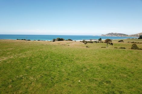 Photo of property in 290 The Nuggets Road, Ahuriri Flat, Kaka Point, 9271