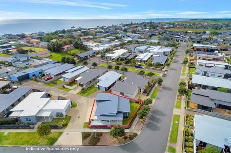 Photo of property in 45 Spinifex Street, Papamoa Beach, Papamoa, 3118