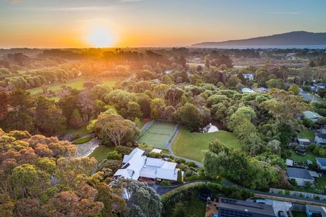 Photo of property in 14a Puriri Road, Waikanae, 5036