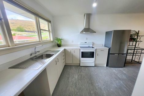 Photo of property in 16 Derwent Street, Oamaru North, Oamaru, 9400