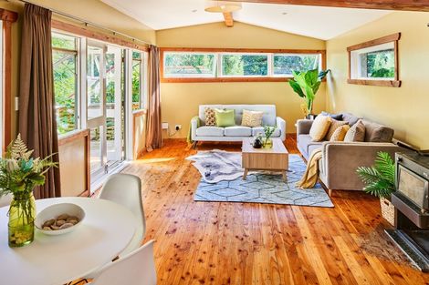 Photo of property in 25 Dell Road, Raumati South, Paraparaumu, 5032