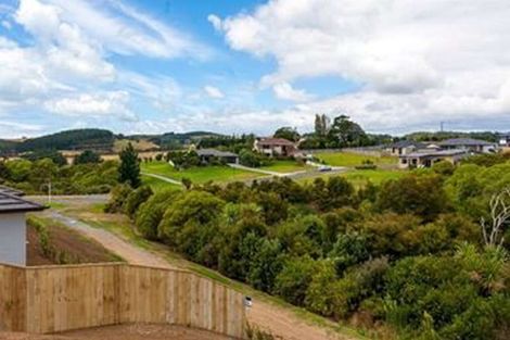 Photo of property in 21 Weatherly Drive, Beachlands, Auckland, 2018