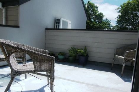 Photo of property in 2/100 Hastings Street West, Sydenham, Christchurch, 8023