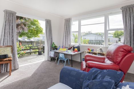 Photo of property in 52 Tyndall Road, Outer Kaiti, Gisborne, 4010