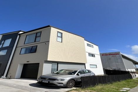 Photo of property in 2 Hinonga Loop, Silverdale, 0932