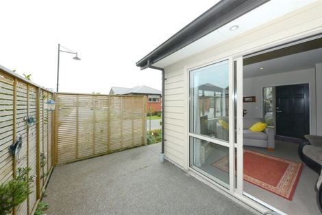 Photo of property in 21 Streamside Court, Woolston, Christchurch, 8062