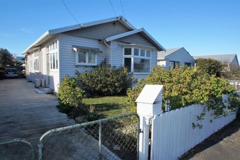 Photo of property in 15 Mafeking Street, New Brighton, Christchurch, 8061