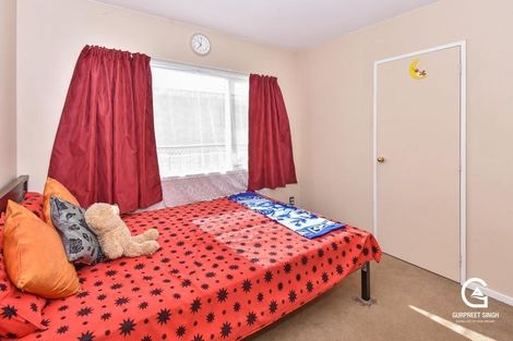 Photo of property in 2/94 Pah Road, Papatoetoe, Auckland, 2025
