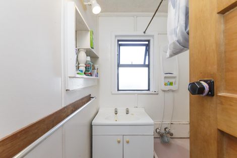 Photo of property in 31 Owen Street, Bunnythorpe, Palmerston North, 4481