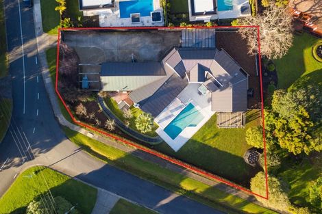 Photo of property in 90 Roland Road, Greenhithe, Auckland, 0632
