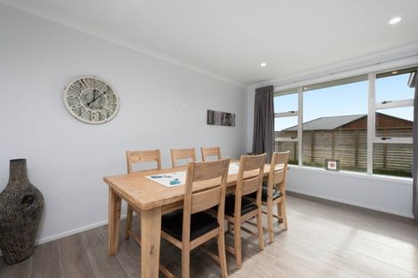 Photo of property in 17 Applin Lane, Pyes Pa, Tauranga, 3112